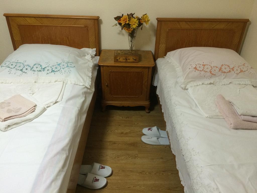 Lelas Apartment Тбилиси Екстериор снимка