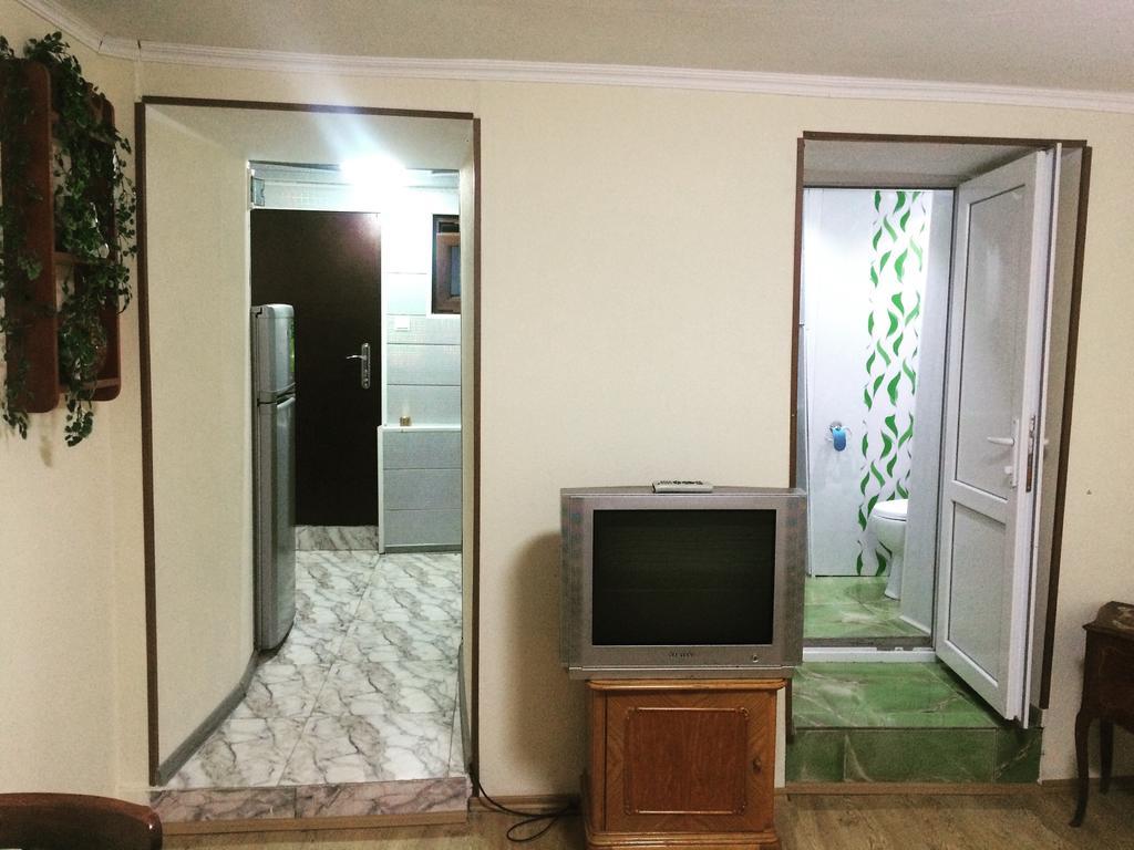 Lelas Apartment Тбилиси Екстериор снимка